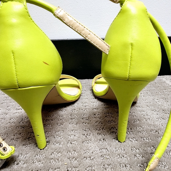 Chartreuse set - Picture 11 of 11